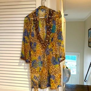 Beautiful tunic with stones